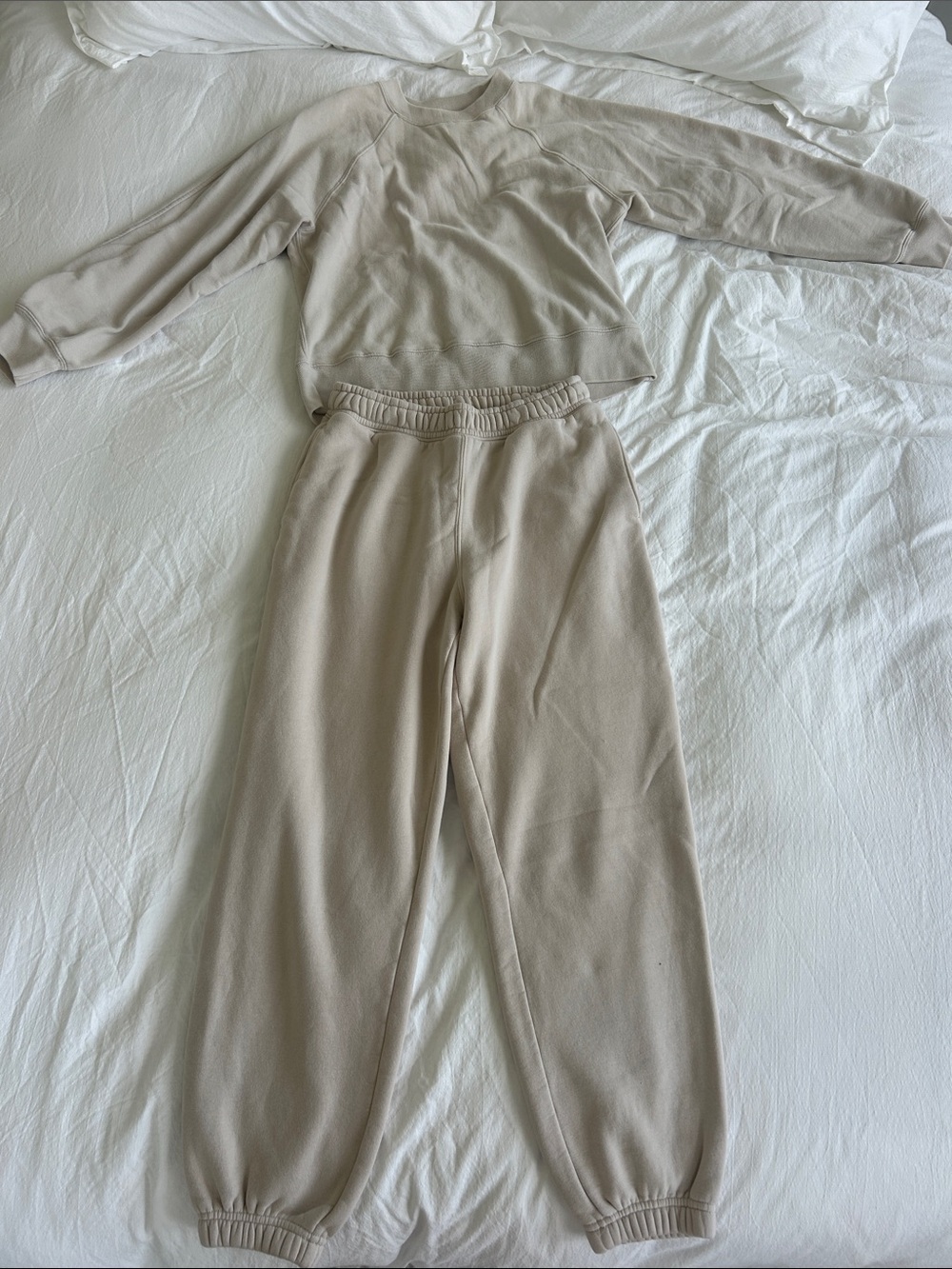 Abercrombie & Fitch Neutral Cream High-Rise Joggers (SET)